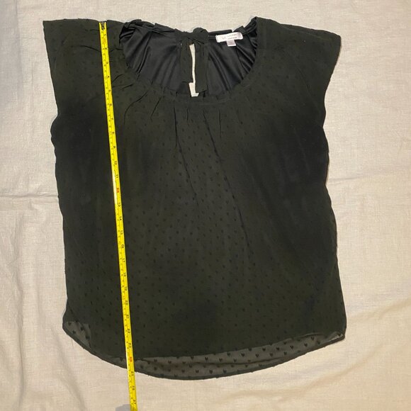 LC Lauren Conrad Black Womens M Blouse Pleated Neck Tie Back Keyhole Flowy EUC - Picture 10 of 10